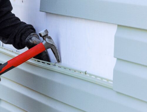 How To Safely Remove Vinyl Siding