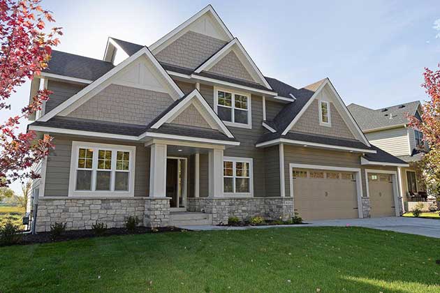 Cobble stone James Hardie® trim board in Richmond, VA.